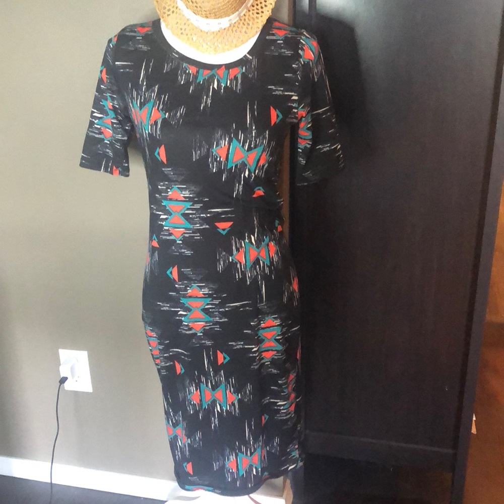 Lularoe Size XS Julia